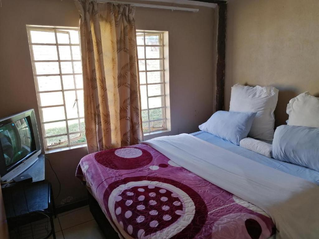 Kaste Guesthouse Tzaneen Exterior photo